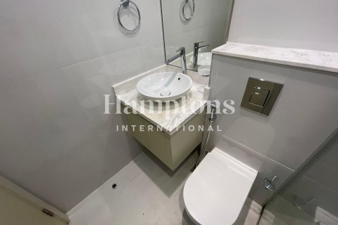 3 bedrooms Townhouse in Dubai, UAE No. 144948 17