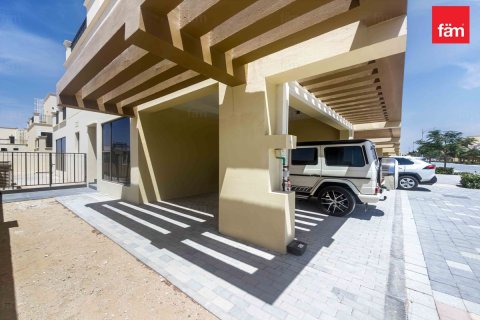 5 bedrooms Townhouse in Dubai, UAE No. 210878 16