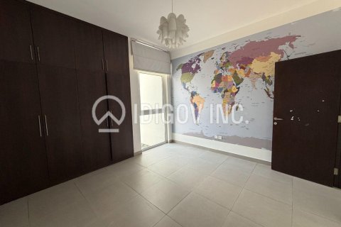 Таунхаус с 3 спальнями в Arabella Townhouses, ОАЭ №136280 6