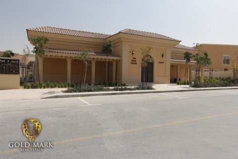 Townhouse de 4 dormitorios en Dubai Land, UAE No. 23581 2