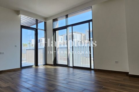 Вилла с 4 спальнями №119007 13