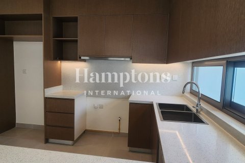 Вилла с 4 спальнями №119007 8