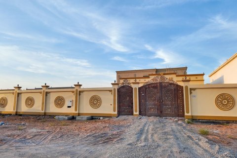 4 bedrooms Villa in Al Riffa, UAE No. 183992 5