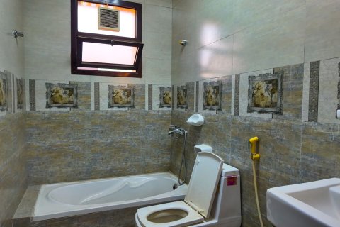 4 bedrooms Villa in Al Riffa, UAE No. 183992 13
