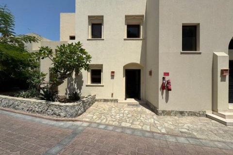 2 bedrooms Villa in Ras Al Khaimah, UAE No. 183986