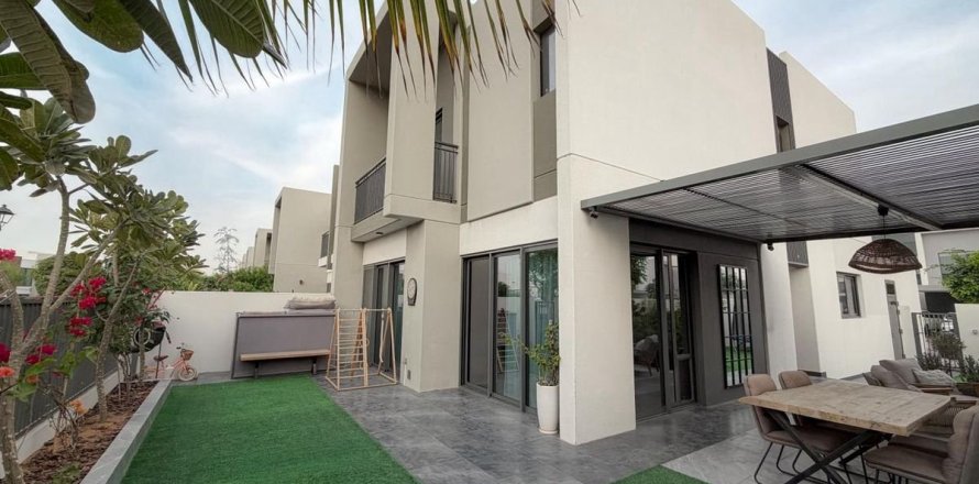 Townhouse de 4 chambres à Dubai, UAE No. 147670