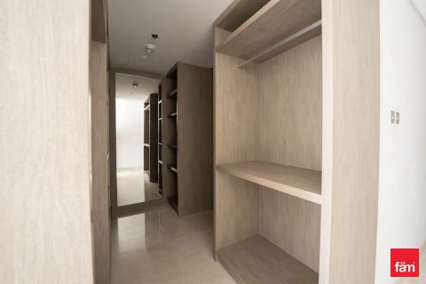 Apartment de 2 dormitorios en Business Bay, UAE No. 147671 5