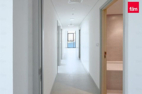 3 bedrooms Apartment in Dubai, UAE No. 144486 11