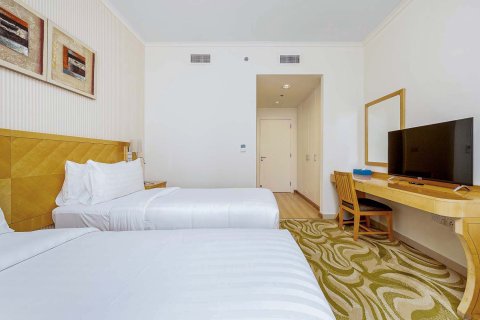 1 bedroom Apartment in Jumeirah Lake Towers, UAE No. 199768 6