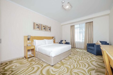 1 bedroom Apartment in Jumeirah Lake Towers, UAE No. 199768 5