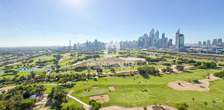 Квартира с 3 спальнями №130099