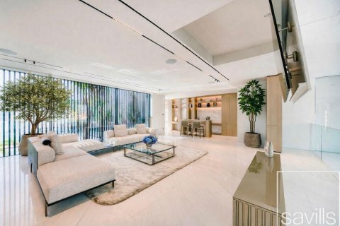 Вилла с 6 спальнями в Signature Villas, ОАЭ №193907 10