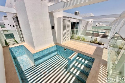 Villa de 4 dormitorios en Al Barari, UAE No. 193904 6