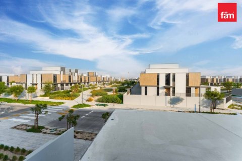 Townhouse de 4 dormitorios en Dubai, UAE No. 123294 5