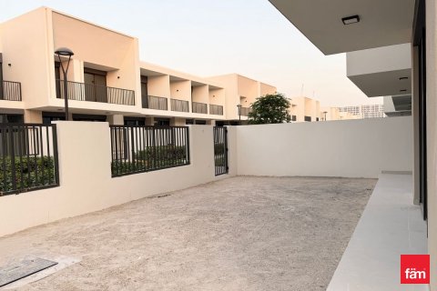 4 غرف نوم تاون هاوس  رقم 123298 23