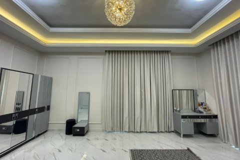 6 bedrooms Villa in Ras Al Khaimah, UAE No. 183719 6
