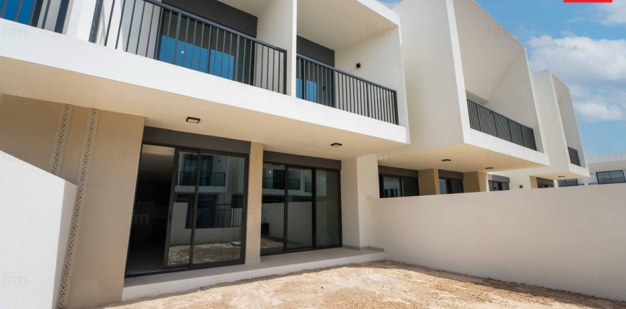 3 غرف نوم تاون هاوس في Town Square, الإمارات العربية المتحدة رقم 104468