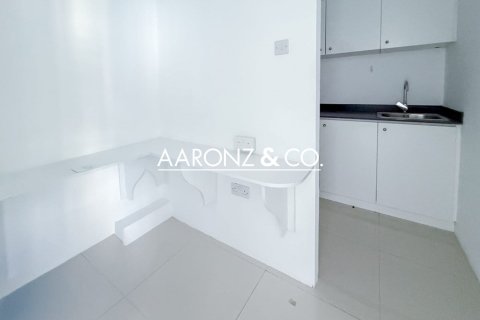 83مربع، مكتب في الخليج التجاري, الإمارات العربية المتحدة رقم 152558 6