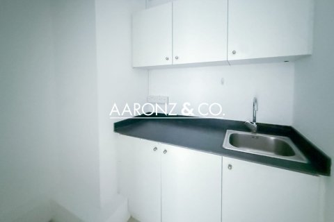 83مربع، مكتب في الخليج التجاري, الإمارات العربية المتحدة رقم 152558 4