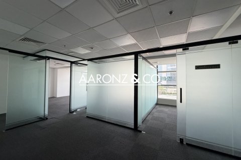 76مربع، مكتب في Sheikh Zayed Road, الإمارات العربية المتحدة رقم 152551 11