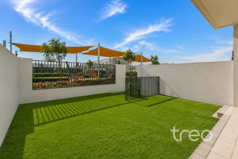 3 bedrooms Townhouse in EMAAR South, UAE No. 200858