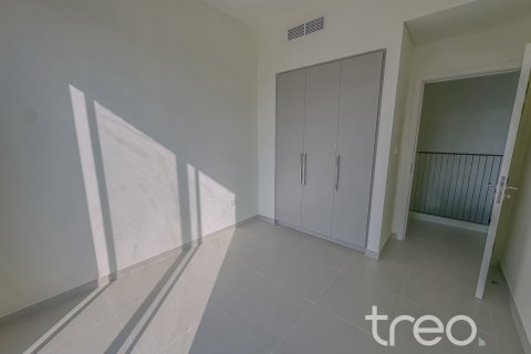 3 bedrooms Townhouse in EMAAR South, UAE No. 200858 8