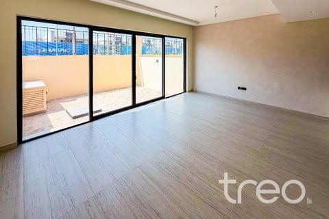 4 bedrooms Townhouse in Damac Lagoons, UAE No. 200857 15