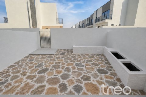 3 bedrooms Townhouse in EMAAR South, UAE No. 200859 14