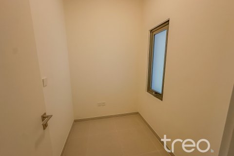 3 bedrooms Townhouse in EMAAR South, UAE No. 200859 10