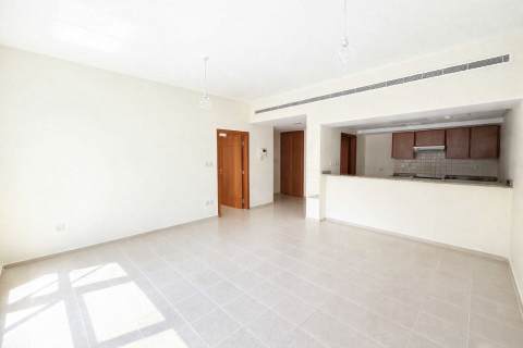 Apartment de 2 dormitorios en Dubai, UAE No. 183270 3