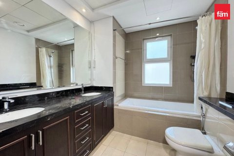 Townhouse de 3 dormitorios en Dubai, UAE No. 168058 12