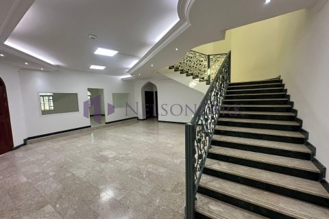 Вилла с 5 спальнями в Доха, Катар №57230 13