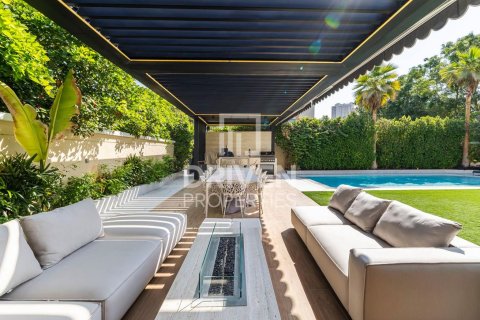 Вилла с 4 спальнями в Al Barsha South, ОАЭ №138227 22