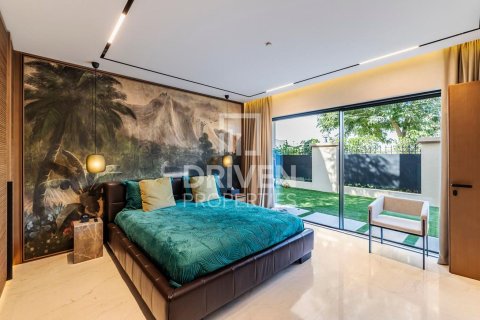 Вилла с 4 спальнями в Al Barsha South, ОАЭ №138227 8