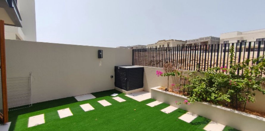 3 bedrooms Townhouse  No. 117069