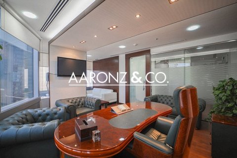 177مربع، مكتب في أبراج بحيرة جميرا, الإمارات العربية المتحدة رقم 115541 13