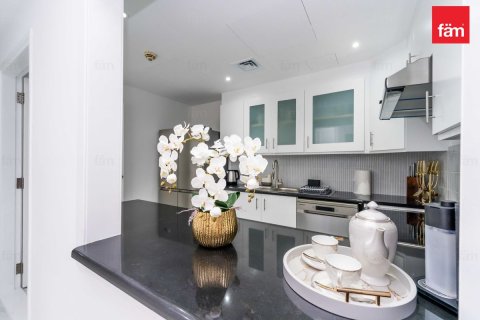 3 bedrooms Apartment in Dubai, UAE No. 210767 9