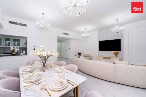 3 bedrooms Apartment in Dubai, UAE No. 210767 5