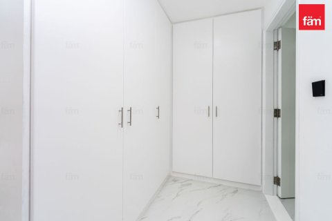 3 bedrooms Apartment in Dubai, UAE No. 210767 24