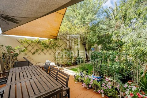 Вилла с 3 спальнями в Mira Oasis, ОАЭ №191411 23
