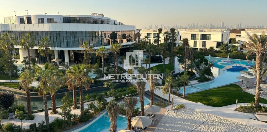 4 bedrooms Townhouse No. 130142