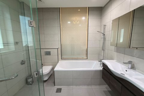 5 bedrooms Villa in Al Barsha, UAE No. 203539 22