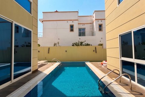 5 bedrooms Villa in Al Barsha, UAE No. 203539 24