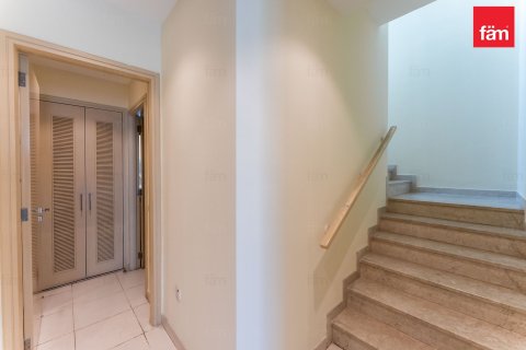 3 غرف نوم فيلا  رقم 123427 11