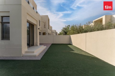 3 غرف نوم فيلا  رقم 123427 25