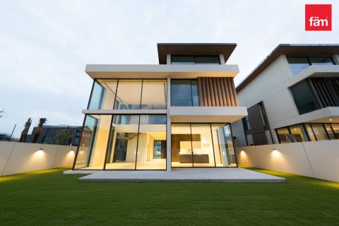 4 bedrooms Villa in Dubai, UAE No. 131384 28