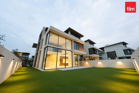 4 bedrooms Villa in Dubai, UAE No. 131384 26