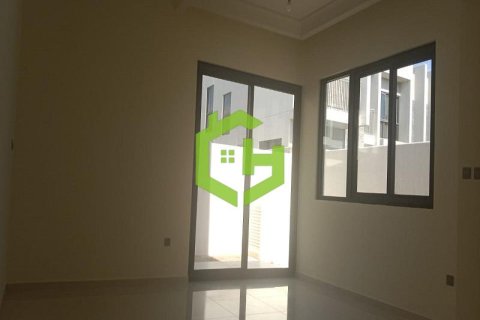 3 غرف نوم تاون هاوس في Zinnia, الإمارات العربية المتحدة رقم 92012 20