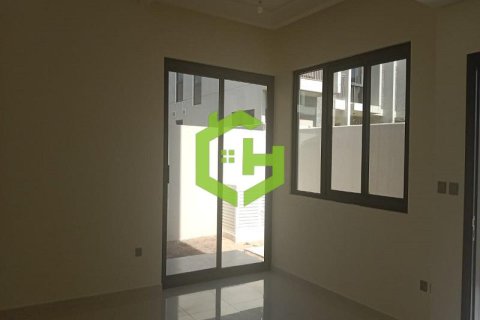 3 غرف نوم تاون هاوس في Zinnia, الإمارات العربية المتحدة رقم 92012 13
