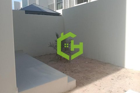 3 غرف نوم تاون هاوس في Zinnia, الإمارات العربية المتحدة رقم 92012 7